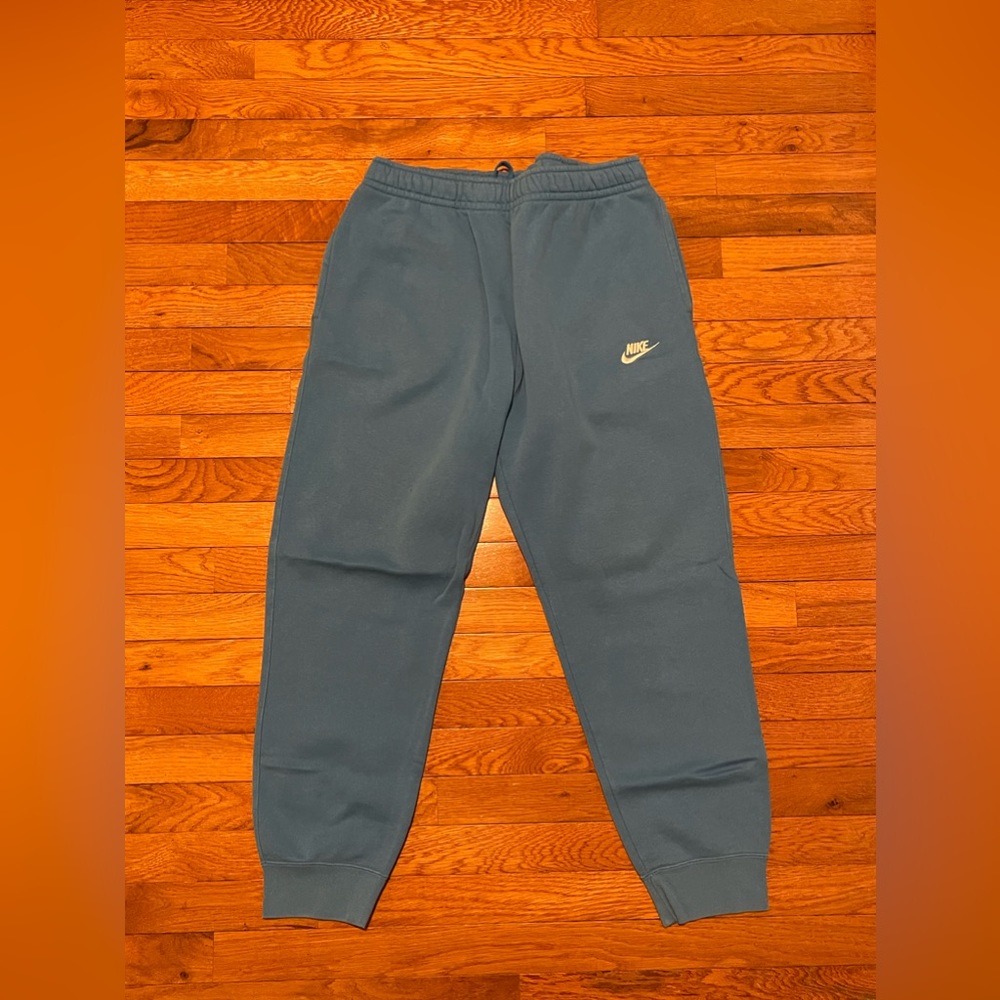 Nike Mens Sweats Size L